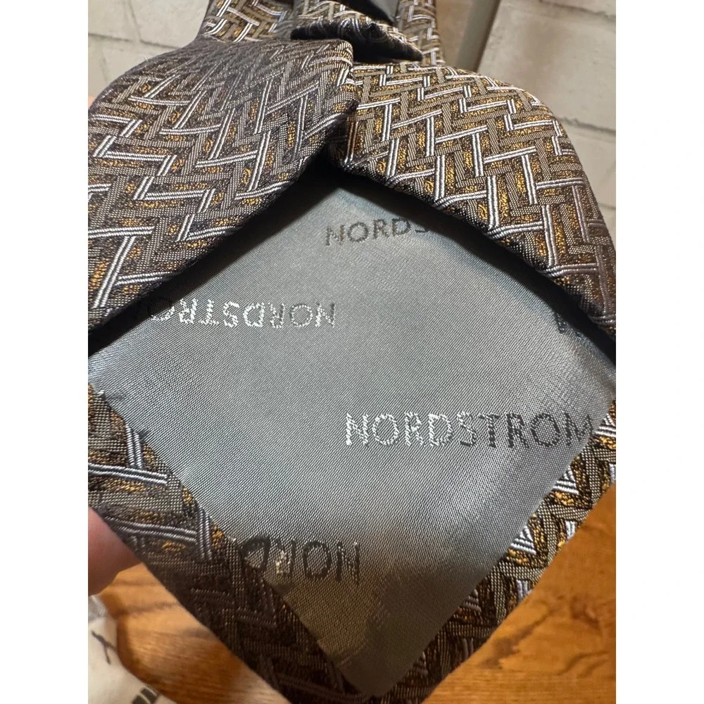 Robert Talbott Best of Class Nordstrom Silk Tie Geometric Gold Silver Grey USA - Picture 4 of 6